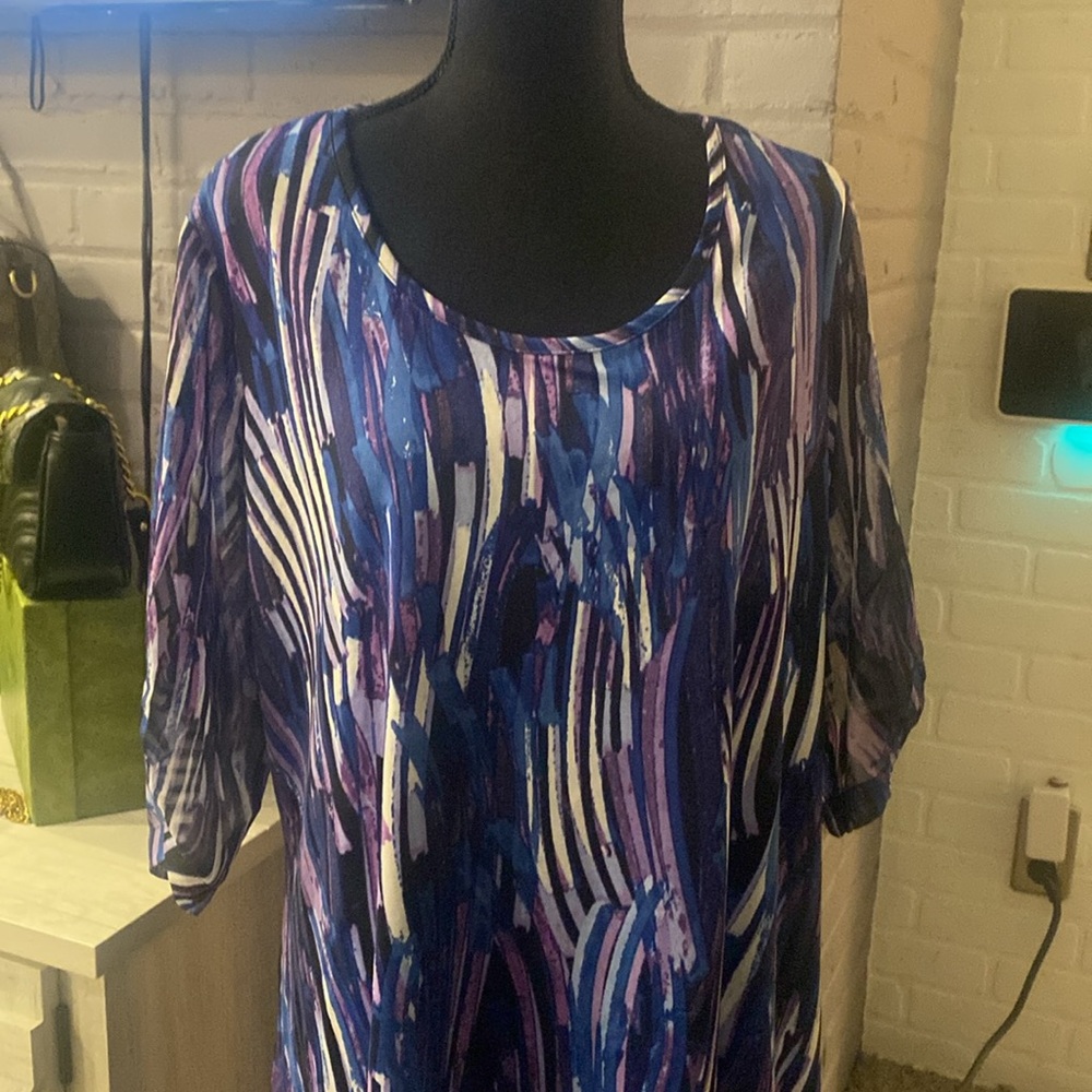 Colorful Abstract Print Blouse - Picture 2 of 4